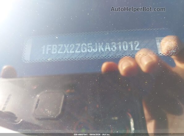 1FBZX2ZG5JKA31012 2018 FORD TRANSIT-350 Белый Вид подкапотного пространства