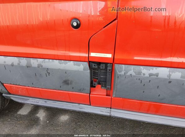 1FBZX2ZM2GKB19031 2016 FORD TRANSIT-350 Красный Вид спереди