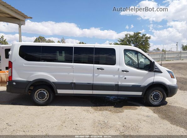 1FBZX2ZM8JKA99858 2018 FORD TRANSIT-350 White Widok wnętrza z tyłu