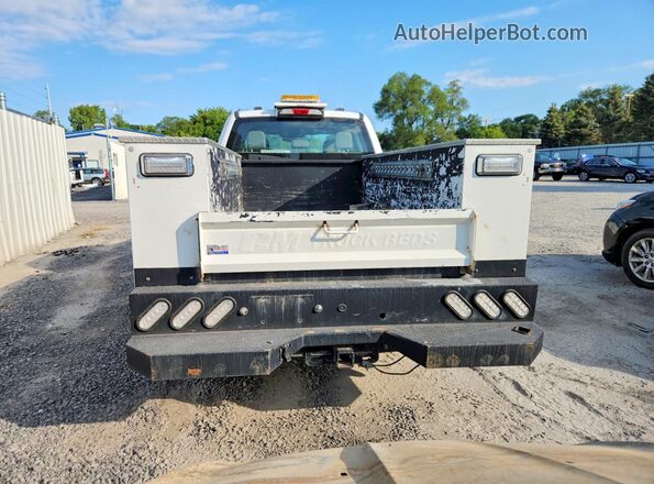 1FD7X2B64NEC96489 2022 FORD F250 White Հետևի տեսք
