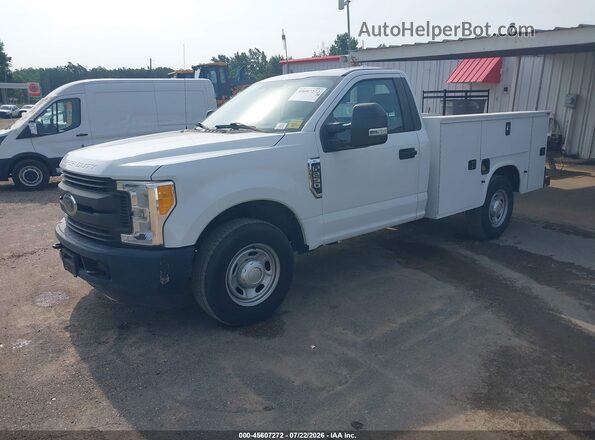 1FDBF2A60HEE09826 2017 FORD F-250 White Przód lewy