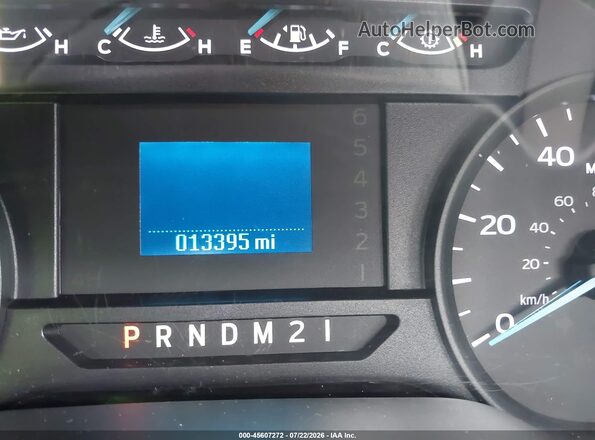1FDBF2A60HEE09826 2017 FORD F-250 White Widok tylnych siedzeń