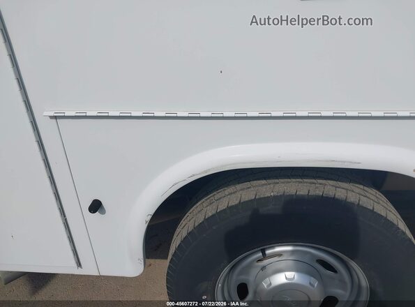 1FDBF2A60HEE09826 2017 FORD F-250 White 