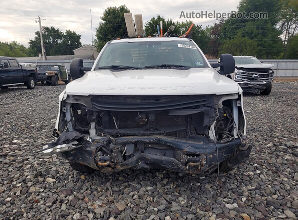1FDBF2A69JEB92752 2018 FORD F250 White Vista frontal