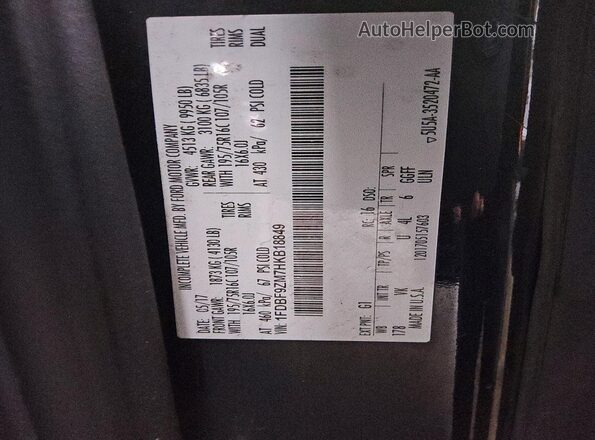 1FDBF9ZM7HKB18849 2017 FORD TRANSIT Black Vista del compartimento del motor