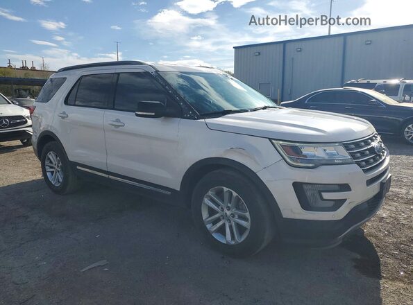1FM5K7D80HGD99872 2017 FORD EXPLORER White Przód prawy