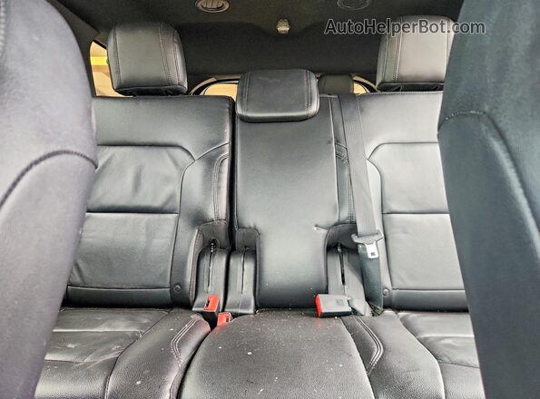 1FM5K7D81HGA73899 2017 FORD EXPLORER Silver Widok tylnych siedzeń
