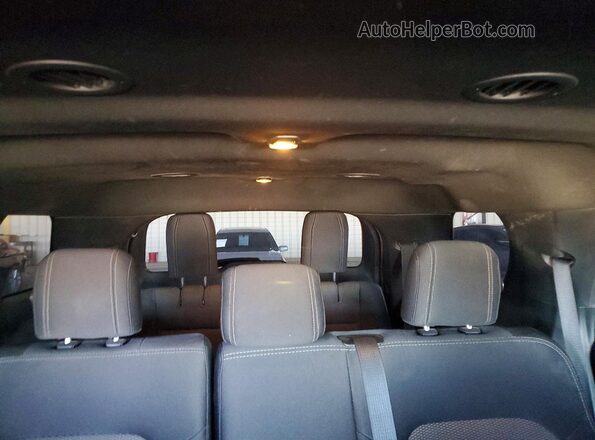 1FM5K7D81JGC00575 2018 FORD EXPLORER Красный Вид задних сидений