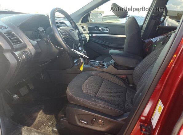 1FM5K7D81JGC00575 2018 FORD EXPLORER Красный Вид салона спереди