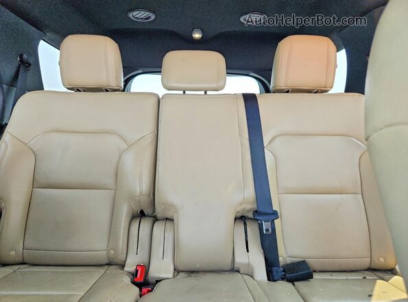 1FM5K7D85HGD84655 2017 FORD EXPLORER Белый Вид задних сидений