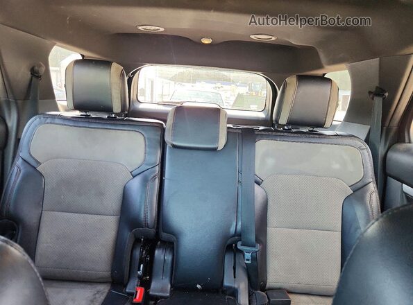 1FM5K7D8XHGA97876 2017 FORD EXPLORER Черный Вид задних сидений