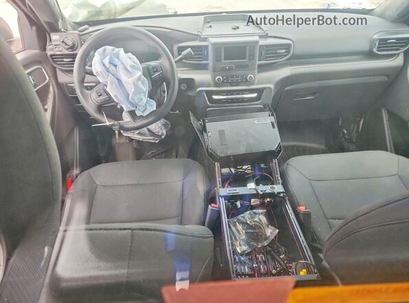 1FM5K8AB2NGA29038 2022 FORD EXPLORER White Dashboard view
