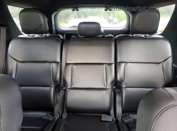1FM5K8AB5LGA82927 2020 FORD EXPLORER White Հետևի նստատեղերի տեսք