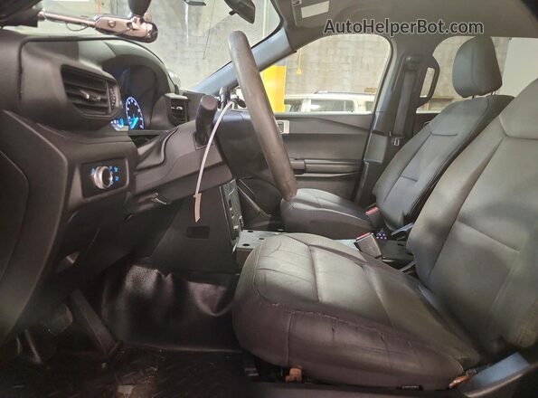1FM5K8AB7LGC95152 2020 FORD EXPLORER Gray Widok wnętrza z przodu