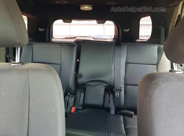1FM5K8AR0HGA94746 2017 FORD EXPLORER Белый Вид задних сидений