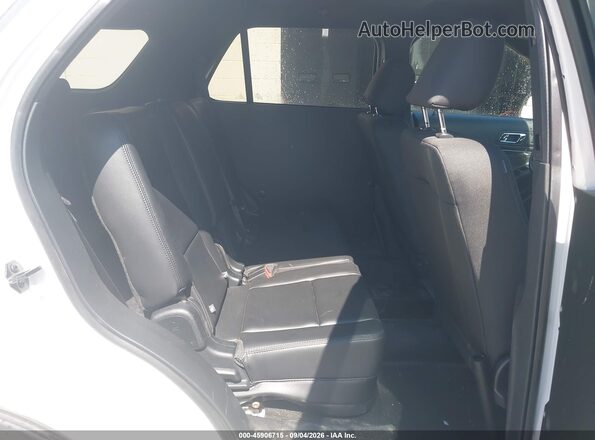 1FM5K8AR0HGE26085 2017 FORD UTILITY POLICE INTERCEPTOR White VIN კოდის სტიკერის ხედი