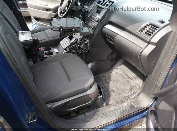 1FM5K8AR0JGC87999 2018 FORD POLICE INTERCEPTOR Blue Front interior view