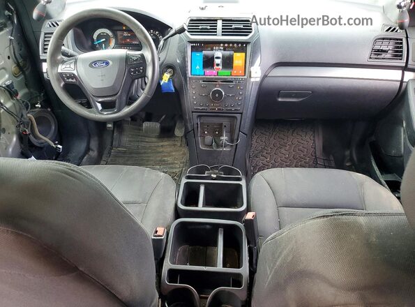 1FM5K8AR6HGE14328 2017 FORD EXPLORER Gray Vista del salpicadero
