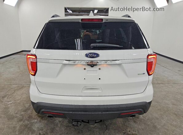 1FM5K8B89GGA27812 2016 FORD EXPLORER White Вид ззаду