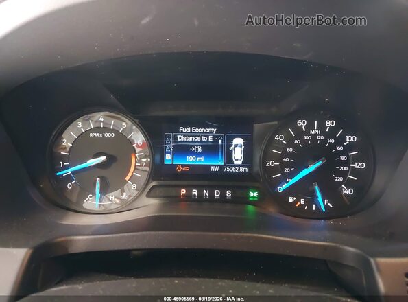 1FM5K8B8XGGD17766 2016 FORD EXPLORER Silver Widok tylnych siedzeń