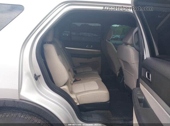 1FM5K8B8XJGA59529 2018 FORD EXPLORER Серебряный Вид наклейки с VIN-кодом