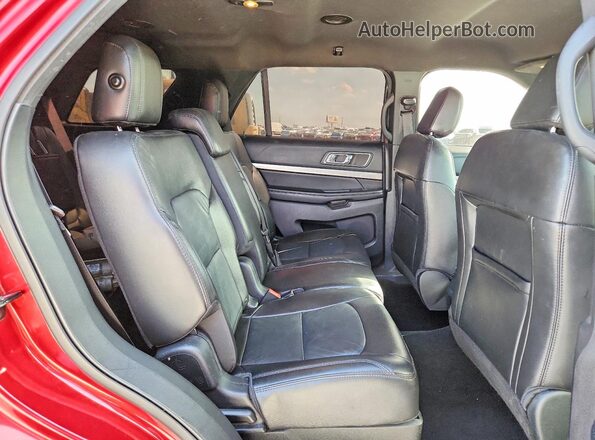 1FM5K8D82JGC52416 2018 FORD EXPLORER Red Vista interior trasera