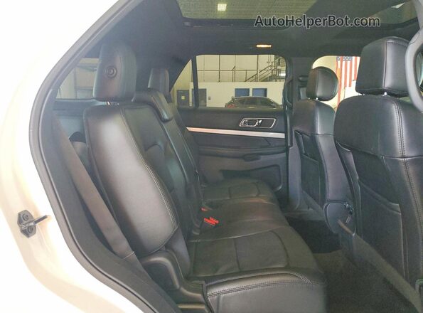 1FM5K8D83GGA85525 2016 FORD EXPLORER White Vista interior trasera