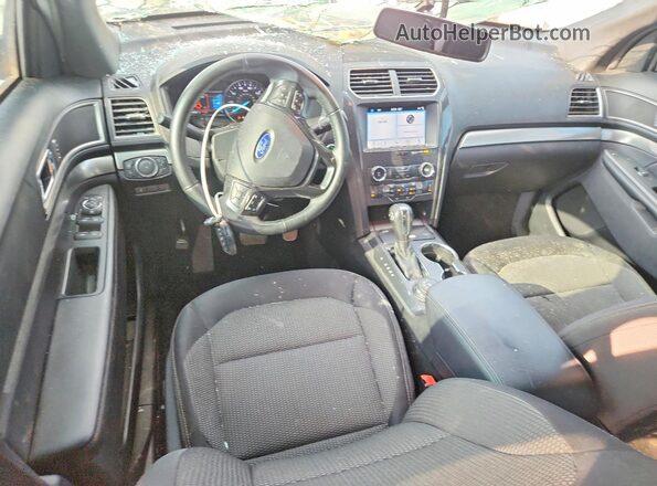 1FM5K8D84KGA61520 2019 FORD EXPLORER Silver Widok deski rozdzielczej