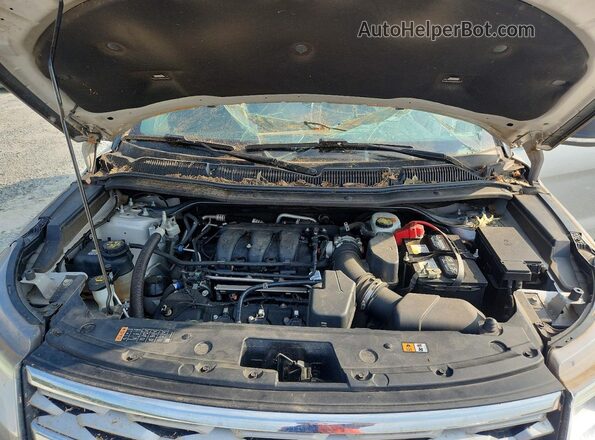 1FM5K8D84KGA61520 2019 FORD EXPLORER Silver Widok wnętrza z tyłu