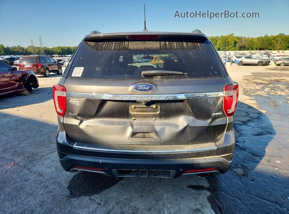 1FM5K8D86JGC66786 2018 FORD EXPLORER Gray Rear view