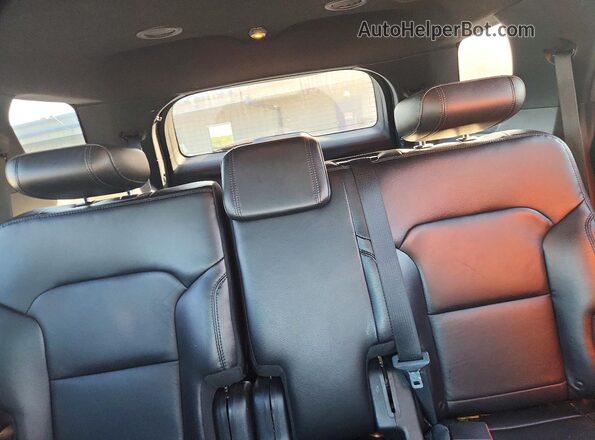 1FM5K8D86JGC66786 2018 FORD EXPLORER Gray Rear seats view
