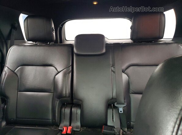 1FM5K8D87HGA05273 2017 FORD EXPLORER Red Rear seats view