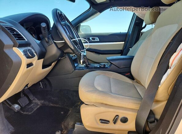 1FM5K8D88HGC26641 2017 FORD EXPLORER Желто-коричневый Вид салона спереди