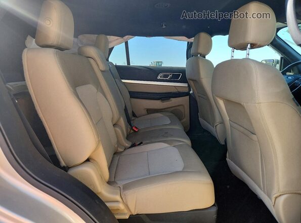 1FM5K8D88HGC26641 2017 FORD EXPLORER Желто-коричневый Вид задней части салона