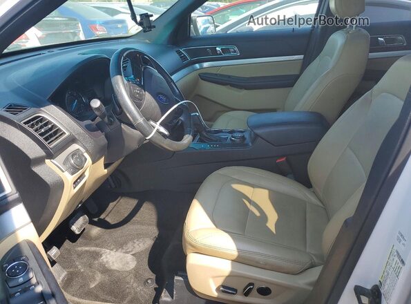 1FM5K8D89GGC20121 2016 FORD EXPLORER White Front interior view