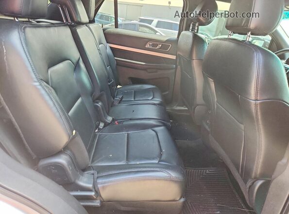 1FM5K8DH3GGC39490 2016 FORD EXPLORER Серебряный Вид задней части салона