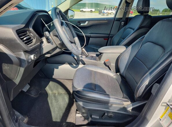 1FMCU0DZ1LUA68052 2020 FORD ESCAPE Silver Vista interior delantera