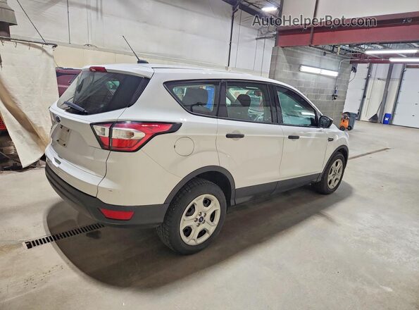 1FMCU0F70JU855966 2018 FORD ESCAPE Белый Задняя правая четверть