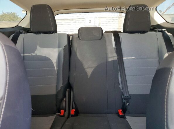 1FMCU0F77JUB27811 2018 FORD ESCAPE White Вид задніх сидінь