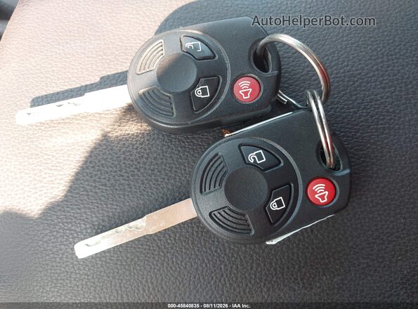 1FMCU0F79KUB66854 2019 FORD ESCAPE Silver Widok z tyłu
