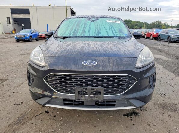 1FMCU0G69MUB32194 2021 FORD ESCAPE Black Widok z przodu