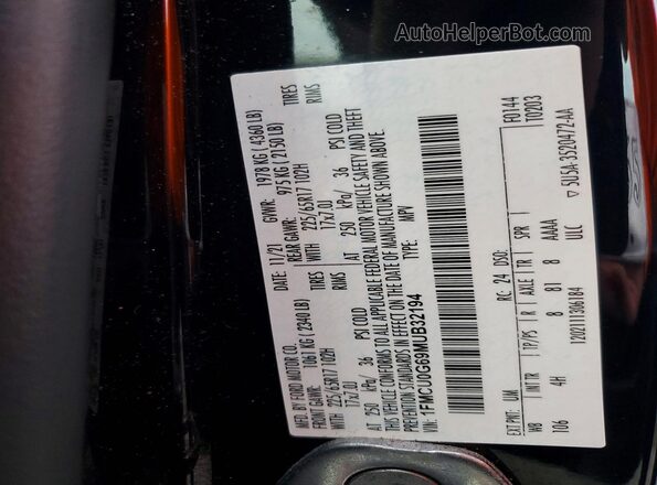1FMCU0G69MUB32194 2021 FORD ESCAPE Black Widok naklejki z numerem VIN