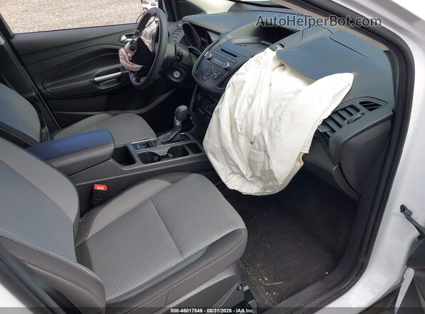 1FMCU0GD1HUE45535 2017 FORD ESCAPE White Front interior view