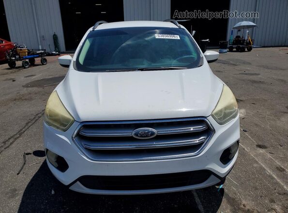 1FMCU0GD4HUE63849 2017 FORD ESCAPE White Вид спереду