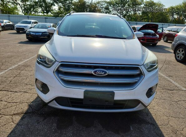 1FMCU0GD5HUA16110 2017 FORD ESCAPE White Вид спереду