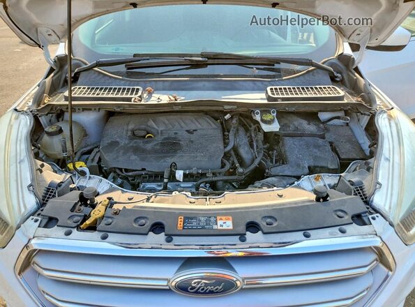 1FMCU0GD5HUA16110 2017 FORD ESCAPE White Вид підкапотного простору