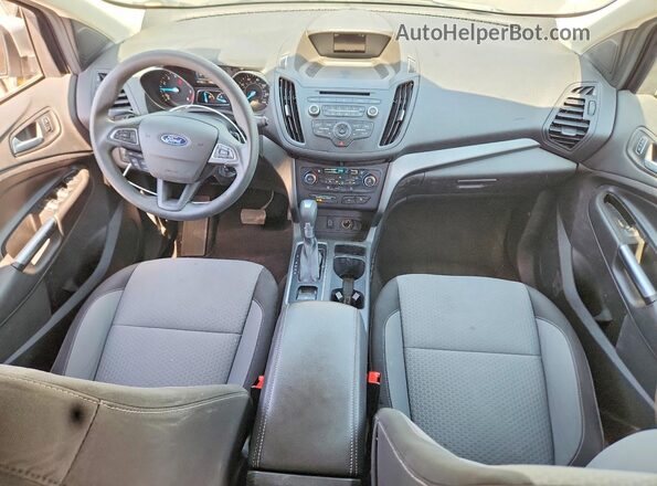 1FMCU0GD5HUE09699 2017 FORD ESCAPE Silver Առջևի վահանակի տեսք