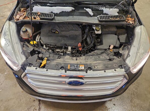 1FMCU0GD9HUB14749 2017 FORD ESCAPE Black Widok komory silnika