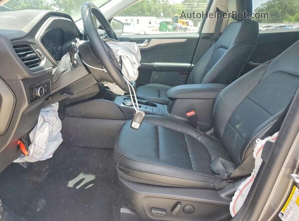 1FMCU0H62NUB90471 2022 FORD ESCAPE Gray Front interior view