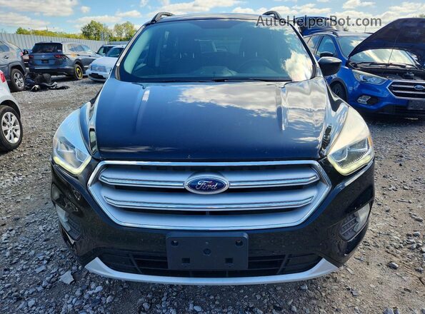 1FMCU0HD0JUB80790 2018 FORD ESCAPE Black Widok z przodu
